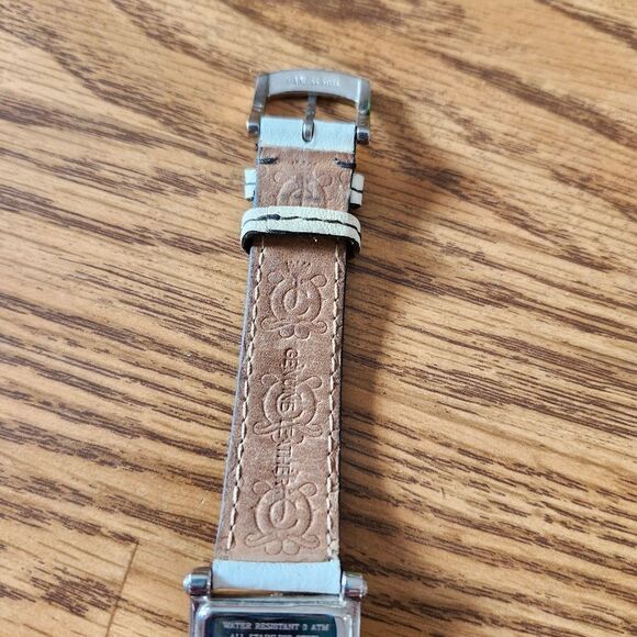 JUICY COUTURE Vintage G&P Silver And Leather Watch FEMININE - Picture 5 of 10